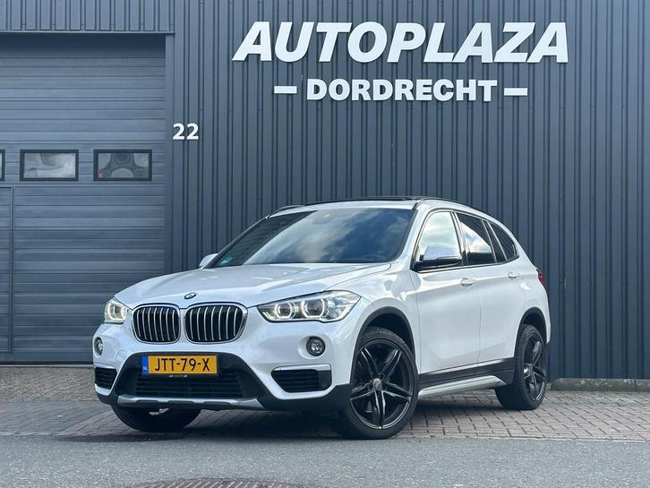 BMW X1 XDrive20d High Executive PANO|HEAD UP|HARMAN /KARDON|, Auto's, BMW, Bedrijf, Te koop, X1, 4x4, ABS, Achteruitrijcamera