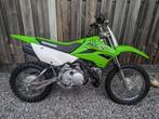 (nieuwe) Kawasaki klx110r 2022 pitbike, Honda crf110 Yamaha, Fietsen en Brommers, Minibikes, Midibikes en Pitbikes, Ophalen, Zo goed als nieuw