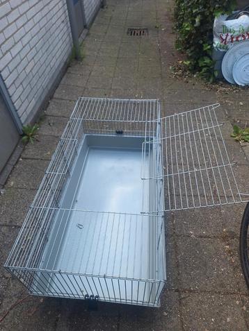 Konijnen kooi 120x60x50 beschikbaar voor biedingen