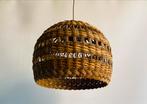Rotan hanglamp bol , jaren 70, Huis en Inrichting, Lampen | Hanglampen, Gebruikt, Ophalen of Verzenden, Minder dan 50 cm, Jaren 70
