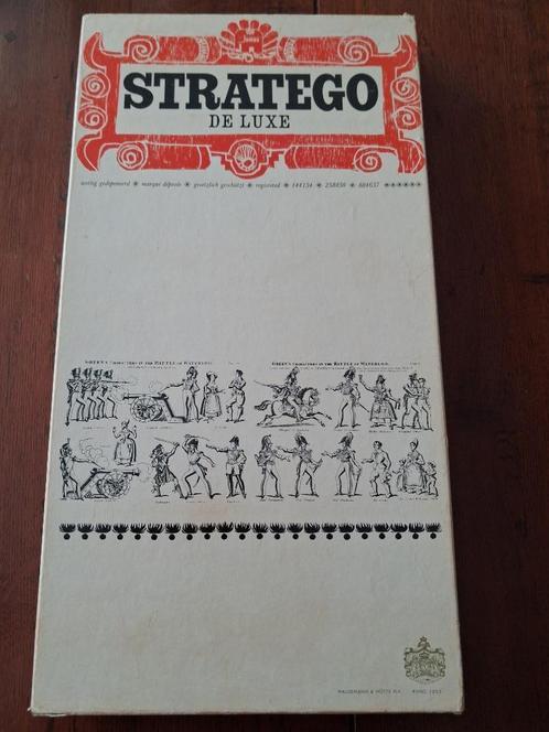 Stratego de Luxe, Hobby en Vrije tijd, Gezelschapsspellen | Bordspellen, Zo goed als nieuw, Een of twee spelers, Ophalen