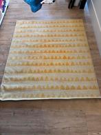 Ikea vloerkleed geel 133x160, Ophalen of Verzenden, Zo goed als nieuw, 150 tot 200 cm, Kinderkamer