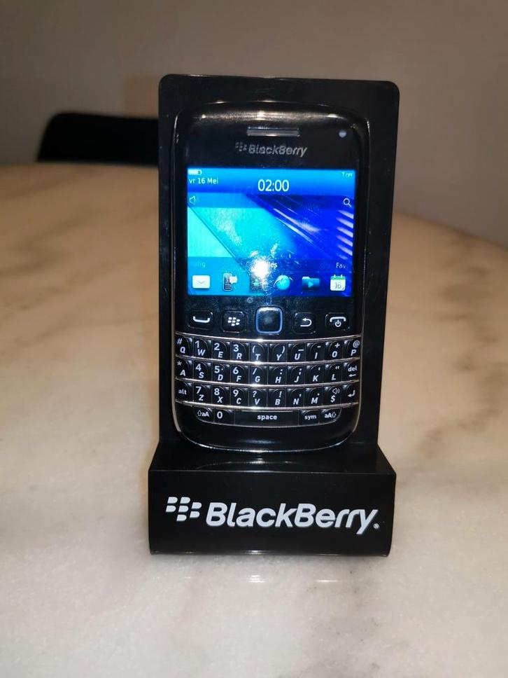 Goedwerkende blackberry bold 9790 black edition met touchscr, Telecommunicatie, Mobiele telefoons | Hoesjes en Frontjes | Blackberry