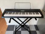 Keyboard Casio CTK - 1150, Muziek en Instrumenten, Keyboards, Casio, 61 toetsen, Met standaard, Gebruikt