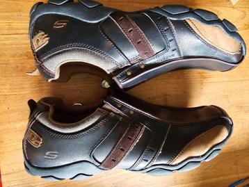 Bruine instappers voor heren van Skechers. Leer 47,5  beschikbaar voor biedingen
