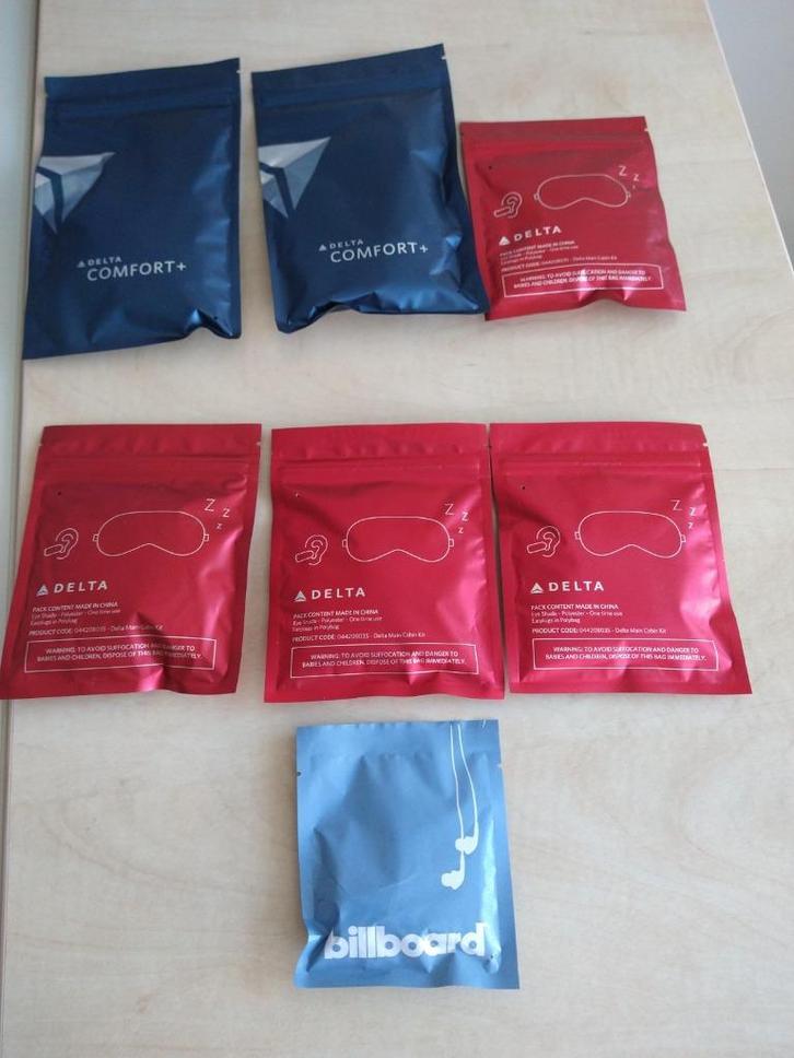 Delta COMFORT + oogmasker, earplugs, tandenborstel en, Verzamelen, Luchtvaart en Vliegtuigspotten, Nieuw, Ophalen of Verzenden