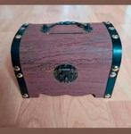 Houten spaarkistje met sleutel. Nieuw, Verzamelen, Spaarpotten, Ophalen of Verzenden, Nieuw, Hout, Overige thema's