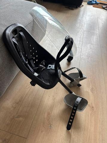 Yepp fietszitje met scherm beschikbaar voor biedingen