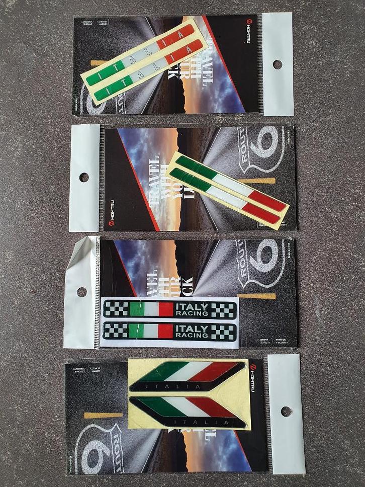 2x 3D diversen sticker italiaanse italian vlag flag italie, Auto diversen, Autostickers, Ophalen of Verzenden