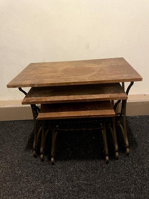 Set van drie houten tafeltjes, Antiek en Kunst, Antiek | Meubels | Tafels, Ophalen