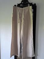 Beige zomerbroek met wijde pijp van M&S, maat 38., Maat 38/40 (M), Beige, Ophalen of Verzenden, Zo goed als nieuw