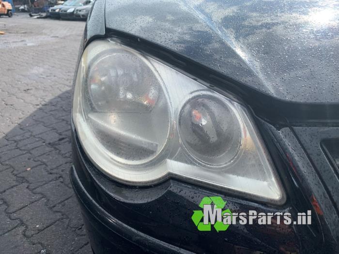 Koplamp rechts van een Volkswagen Polo, Auto-onderdelen, Verlichting, Volkswagen, Gebruikt, 3 maanden garantie, Ophalen of Verzenden