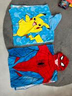 Poncho Pikachu en spiderman, Ophalen, Zo goed als nieuw, Jongen of Meisje, Badponcho