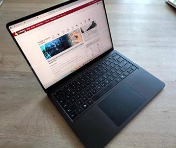 Microsoft Surface Laptop 7 13,8 inch, SD X Elite, 16GB ram,  beschikbaar voor biedingen
