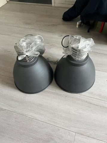 industriële lamp beschikbaar voor biedingen