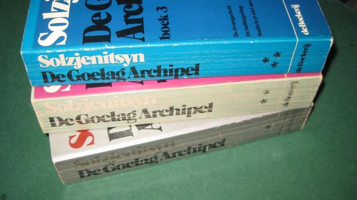 Solzjenitsyn – De Goelag Archipel (3 delen), Boeken, Literatuur, Gelezen, Europa overig, Ophalen of Verzenden