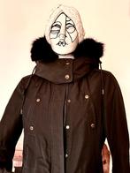 Burberry dames  jack / Parka  maat 38 groen, Maat 38/40 (M), Verzenden, Burberry Brit, Gedragen