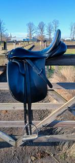 Anatomica dressuurzadel, Dieren en Toebehoren, Paarden en Pony's | Zadels, Ophalen, Gebruikt, Dressuur