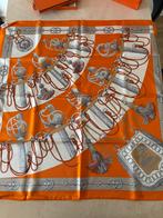 Hermès Carré Cliquetis 90 Zijden Shawl Sjaal Silk Scarf, Ophalen of Verzenden, Nieuw, Maat 38/40 (M), Sjaal