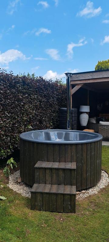 Kunststof hottub houtgestookt, 200 cm, ebonyhout, isolatie beschikbaar voor biedingen