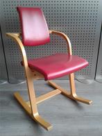 1x Stokke (Variér) Actulum (Rood), Heel Mooi!, Huis en Inrichting, Stoelen, Metaal, Ophalen of Verzenden, Zo goed als nieuw, Eén