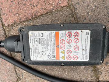 Oplaadkabel Elektrische Auto 220V Toyota lexus 6 mtr beschikbaar voor biedingen