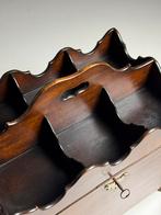 Bottle carrier mahonie antiek, Ophalen, Zo goed als nieuw, Minder dan 50 cm