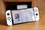 Nintendo Switch Oled white incl docking station en spel., Met 2 controllers, Ophalen of Verzenden, Zo goed als nieuw, Switch OLED