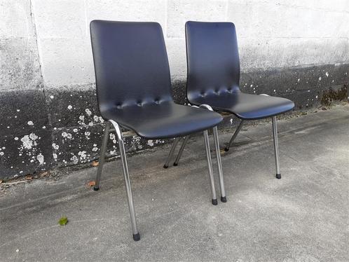 Stoelen '70s ( Retro/Vintage/Design ), Huis en Inrichting, Stoelen, Gebruikt, Twee, Kunststof, Metaal, Zwart, Ophalen