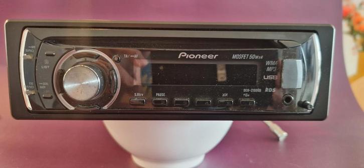 Pioneer DEH-2100B, Auto diversen, Autoradio's, Zo goed als nieuw, Ophalen of Verzenden