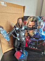 Hot toys Thor endgame, Ophalen of Verzenden, Zo goed als nieuw