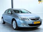 Opel Astra 1.4 Turbo Sport, Auto's, Voorwielaandrijving, Gebruikt, Leder en Stof, Bedrijf