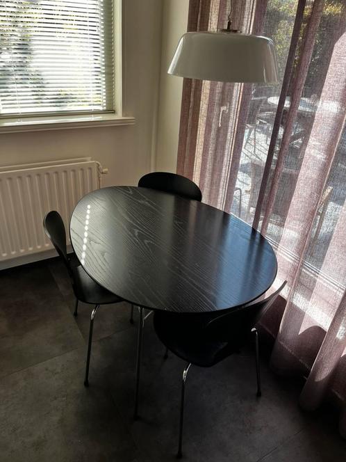 Arne Jacobsen ‘Ant’ Anniversery Set by Fritz Hansen., Antiek en Kunst, Antiek | Meubels | Tafels, Ophalen