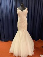 Nieuwe sexy vistail Super koopje! Blush ivoor kleur, Ophalen, Zo goed als nieuw, Blauw, Trouwjurk