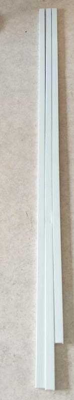 Te Koop: 3 + 6 + 8 Kabelgoten., Doe-het-zelf en Verbouw, Plinten en Afwerking, Ophalen, Kunststof, Nieuw, 150 tot 200 cm