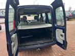 Renault Kangoo 1.6-16V Privilège Airco|trekhaak|DealerOH, Stof, Gebruikt, Blauw, 49 €/maand