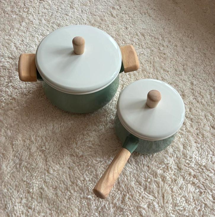 Emaille kookpotten, Huis en Inrichting, Keuken | Potten en Pannen, Zo goed als nieuw, Pannenset, Overige materialen, Ophalen