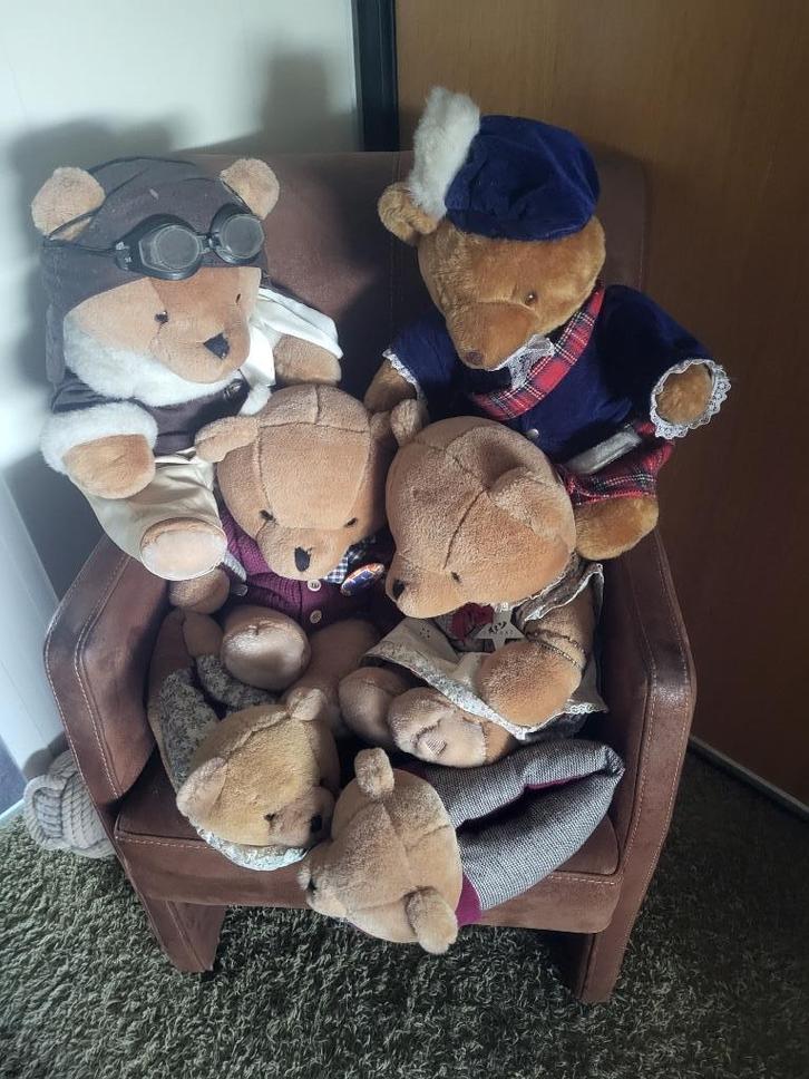 BEREN-FAMILIE, Verzamelen, Beren en Cherished Teddies, Zo goed als nieuw, Overige typen, Overige merken, Ophalen