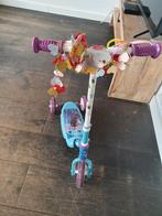Frozen driewielige step, Kinderen en Baby's, Speelgoed | Buiten | Voertuigen en Loopfietsen, Ophalen, Gebruikt, Loopfiets