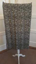 Mooie rok ( en evt. blouse) van SHE      maat M, Maat 38/40 (M), Zwart, Zo goed als nieuw, Onder de knie