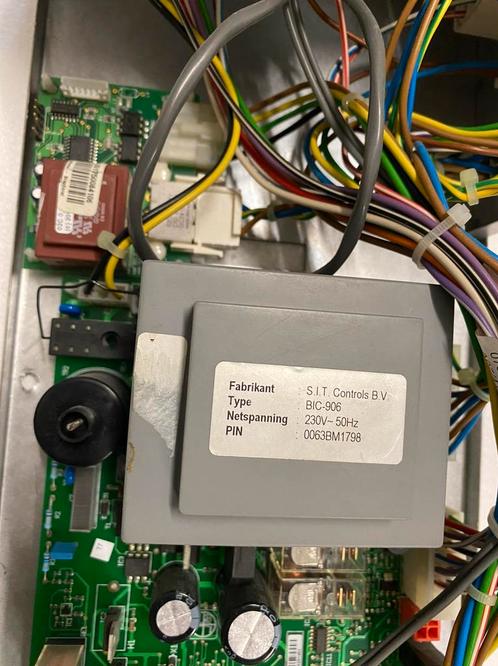 Brink Allure V4 branderautomaat/Besturingsunit Art.Nr 531403, Hobby en Vrije tijd, Elektronica-componenten, Zo goed als nieuw