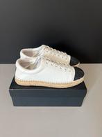 Nieuwstaat! Kendall + Kylie espadrilles wit leer zwart 38, Wit, Ophalen of Verzenden, Kendal + Kylie, Sneakers of Gympen