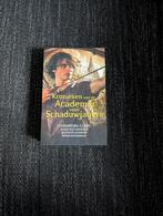 Kronieken van de Academie voor Schaduwjagers, Ophalen of Verzenden, Zo goed als nieuw, Cassandra Clare; Lia Belt