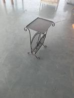 Tijdschrifthouder met tafeltje, Ophalen, Rechthoekig, Hout, Minder dan 55 cm