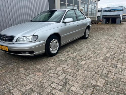 Opel Omega 2.2 I 16V SDN 2002 Grijs, Auto's, Opel, Particulier, Omega, Benzine, D, Sedan, Handgeschakeld, Origineel Nederlands