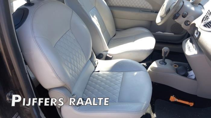 Bekleding Set (compleet) van een Renault Twingo, Auto-onderdelen, Interieur en Bekleding, Renault, Gebruikt