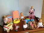 Set met diverse poppetjes en meubeltjes, Ophalen of Verzenden, Zo goed als nieuw