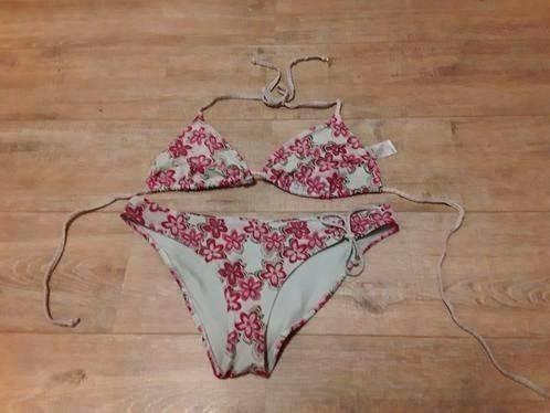 Bikini ,strandjurk,ligbedbadlaken zwembroek 92/110, Kleding | Dames, Badmode en Zwemkleding, Gedragen, Bikini, Ophalen of Verzenden