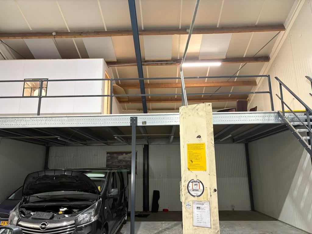 Verdiepings vloer, Ophalen of Verzenden