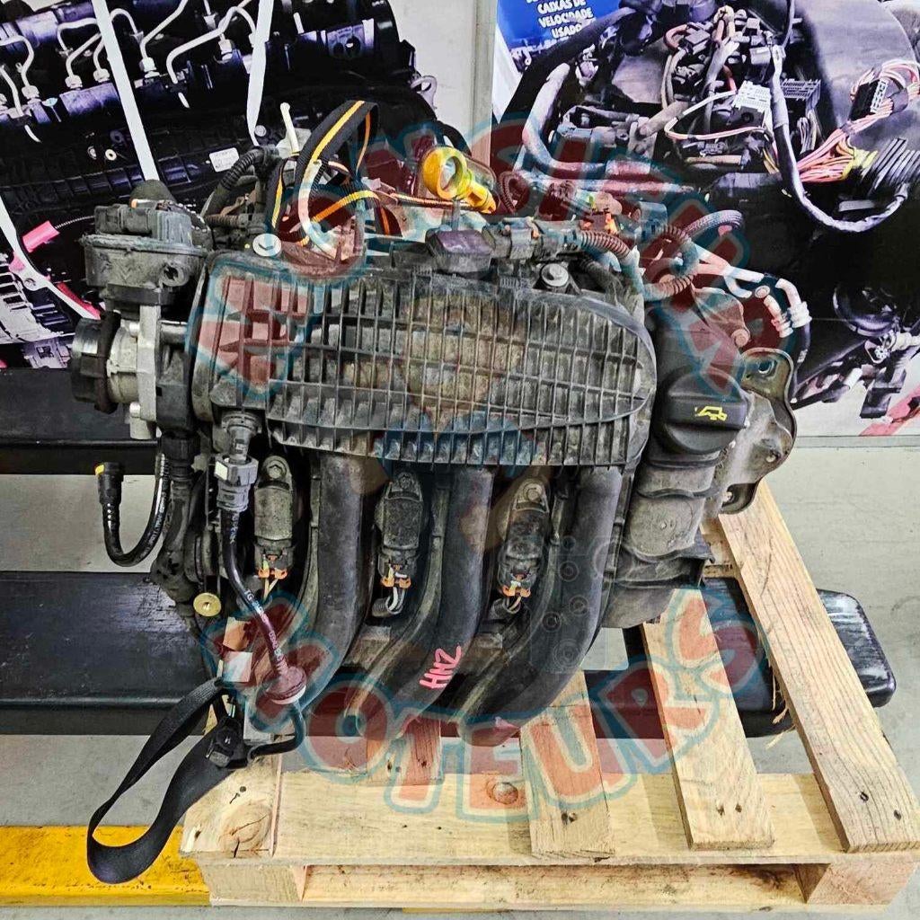 GEZOCHT:  Motor citroen c4 cactus 1.2 puretech  EB2F HMZ, Auto-onderdelen, Motor en Toebehoren, Ophalen, Citroën